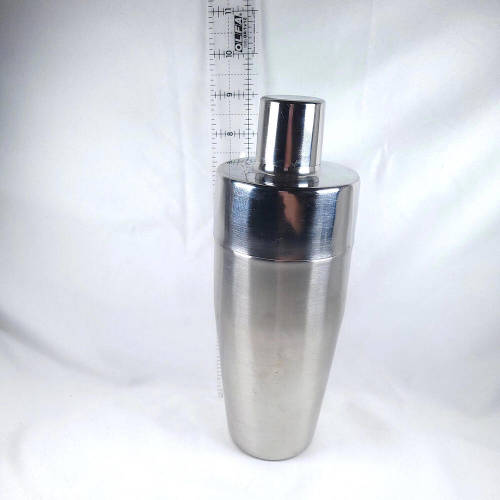 Stainless Steel Cocktail Shaker with Strainer Excellent Condition 9"